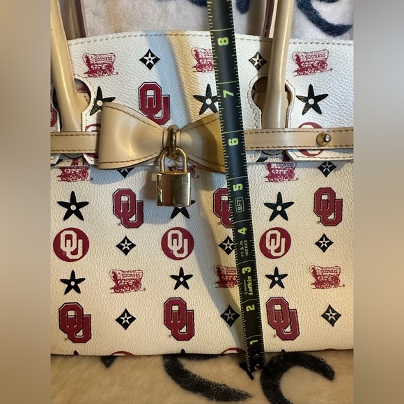 OU Monogram Purse - Picture 4 of 9